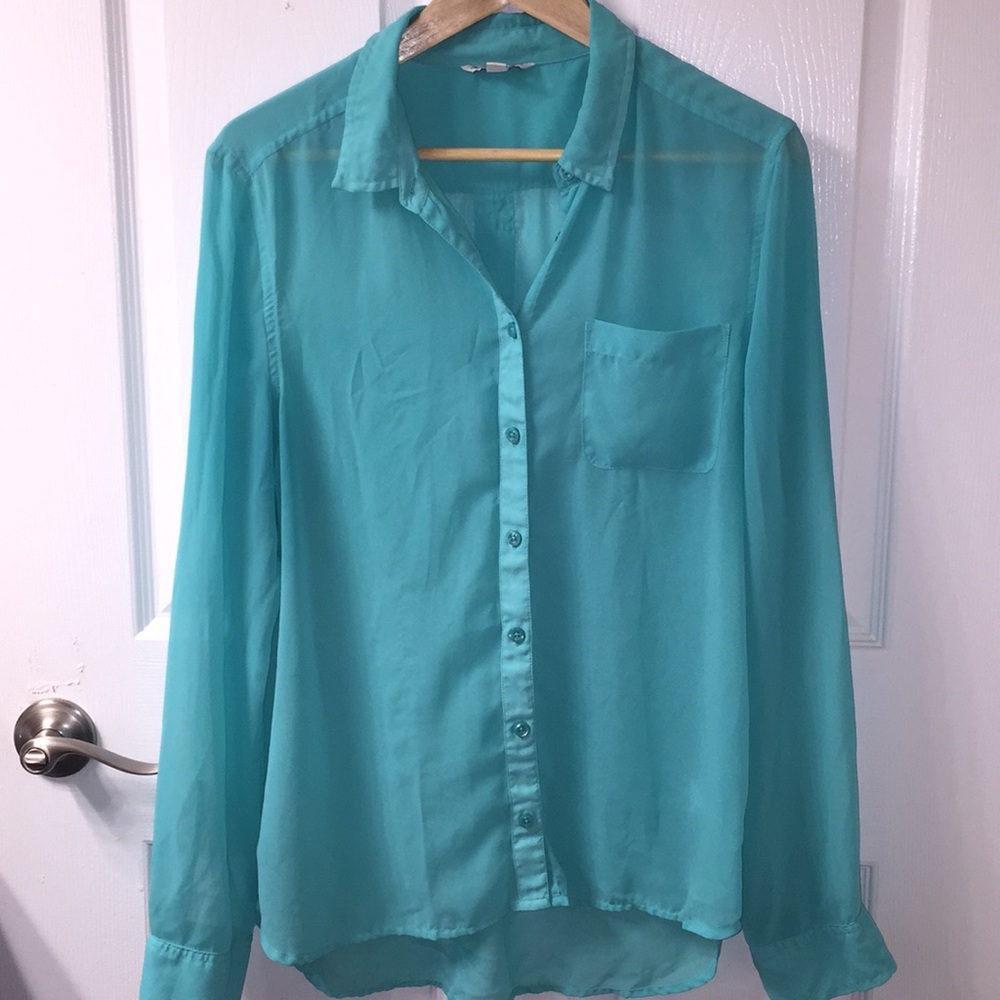 American Eagle Button Down